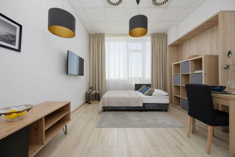 TV and multimedia, Living room, Photo of the whole room, Seating area, Evening entertainment, wardrobe