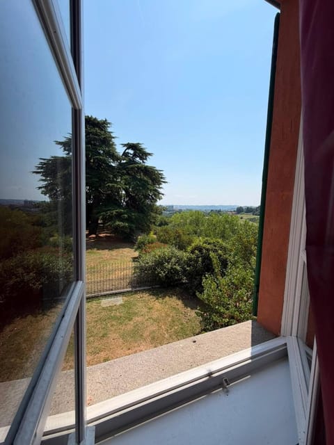 Natural landscape, View (from property/room), Balcony/Terrace