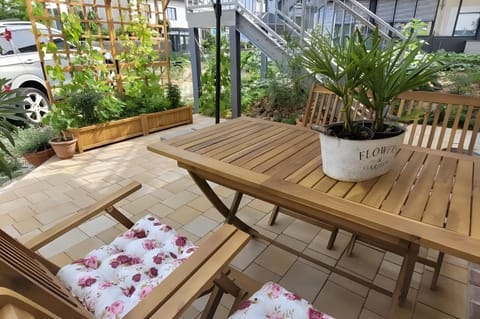 Property building, Living room