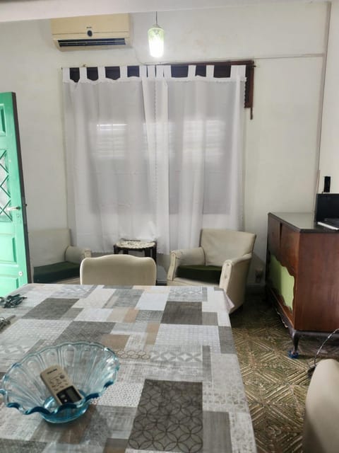 TV and multimedia, Living room, Seating area, air conditioner