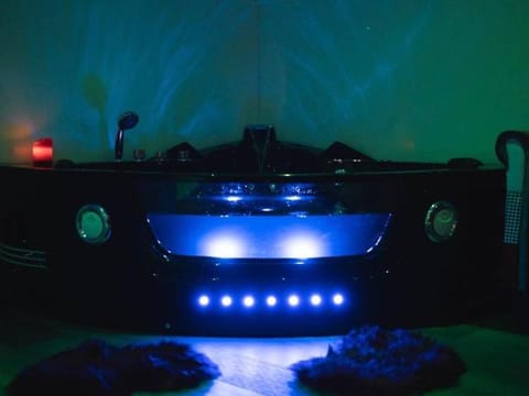 Hot Tub
