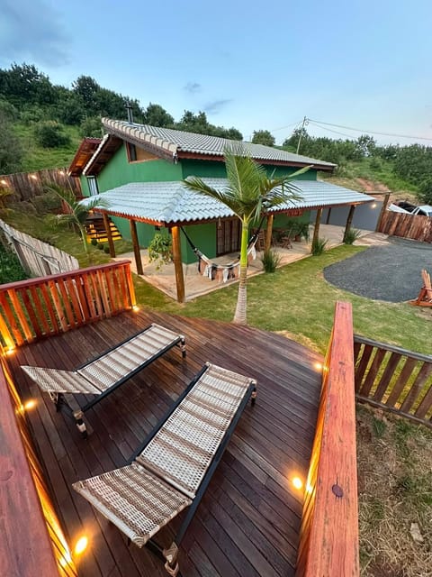 Property building, Patio, Day, Natural landscape, Garden, Garden, Balcony/Terrace, Garden view, sunbed