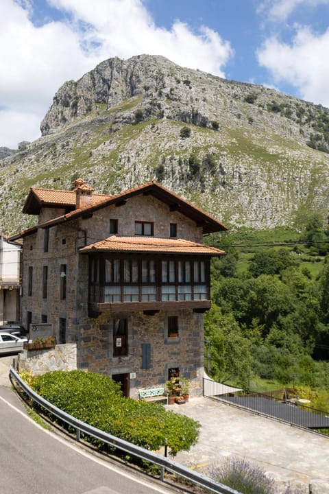 Property building, Natural landscape, Mountain view