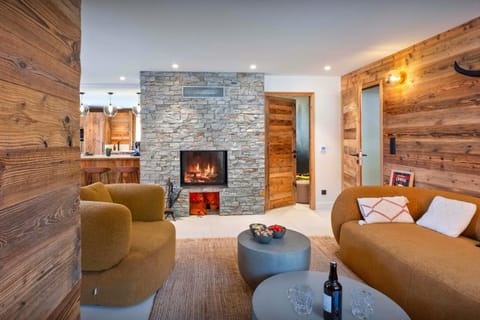Living room, Seating area, fireplace