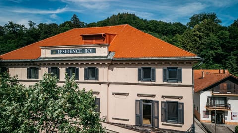 Property building, Day