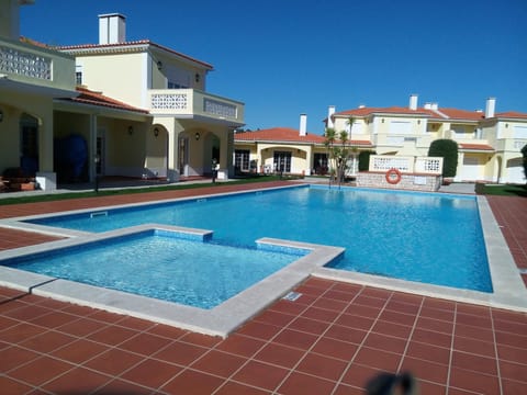 Off site, Pool view, Street view, Swimming pool, Family