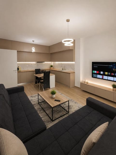 TV and multimedia, Kitchen or kitchenette, Living room, Seating area