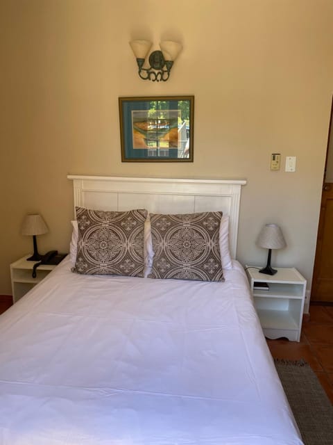 Oak Tree Lodge Nature lodge in Cape Town