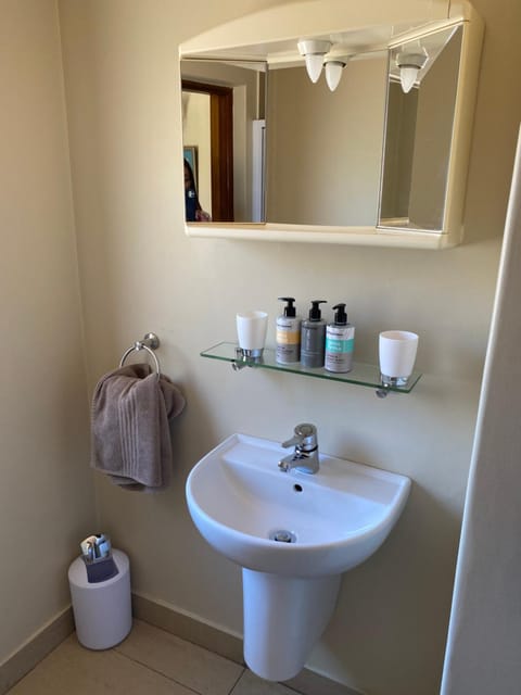 Oak Tree Lodge Nature lodge in Cape Town