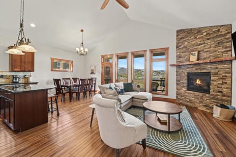 Living room, Seating area, Mountain view, fireplace