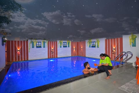 Night, People, Pool view, Swimming pool, children, group of guests
