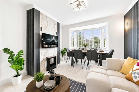 TV and multimedia, Living room