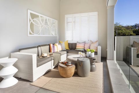 The Clarendon - Fresnaye Bed and Breakfast in Sea Point