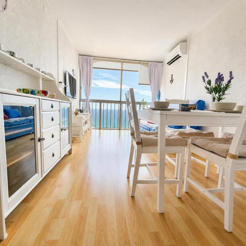 Natural landscape, View (from property/room), Dining area, pet friendly