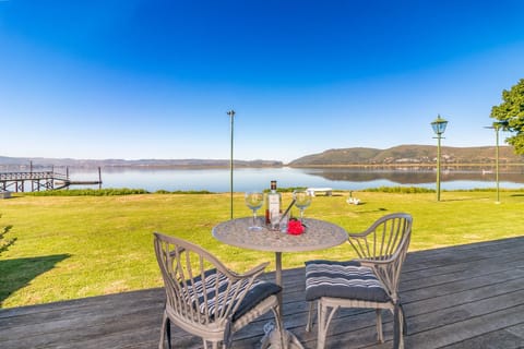 Patio, View (from property/room), Balcony/Terrace, Landmark view, Pool view
