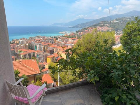Property building, Day, Natural landscape, Bird's eye view, View (from property/room), Balcony/Terrace, City view, Mountain view, Sea view