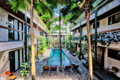 Pool view, Swimming pool