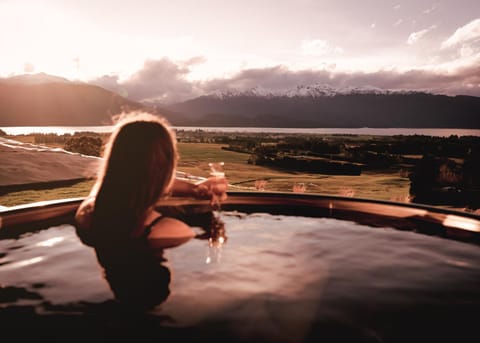 Hot Tub, View (from property/room), Lake view, Mountain view