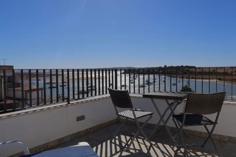 View (from property/room), Balcony/Terrace