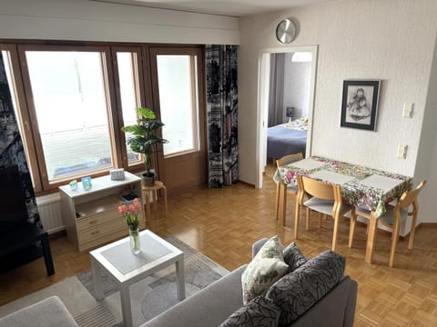 Photo of the whole room, Seating area, Dining area
