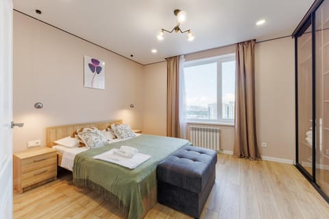 Bed, Photo of the whole room, Bedroom, towels, wardrobe