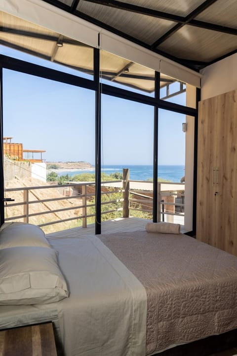 Natural landscape, Photo of the whole room, Bedroom, Sea view