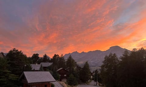 Natural landscape, Mountain view, Sunset