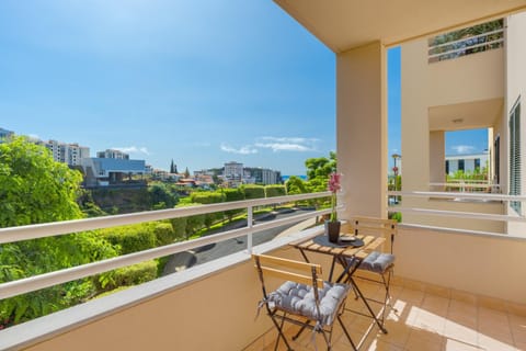 Property building, Patio, Day, Natural landscape, View (from property/room), Balcony/Terrace, Dining area
