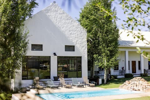 Spring, Summer, Pool view, Swimming pool