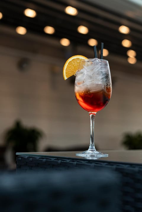 Restaurant/places to eat, Food and drinks, Drinks