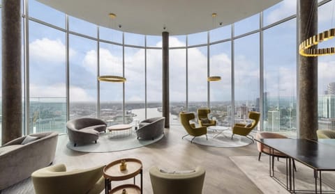 Communal lounge/ TV room, Lounge or bar