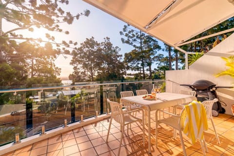 Natural landscape, BBQ facilities, View (from property/room), Balcony/Terrace, Location