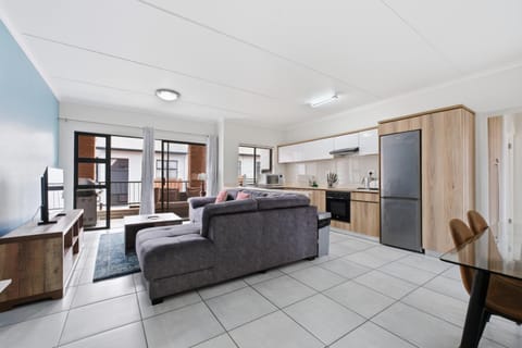 Living room, Photo of the whole room, Seating area