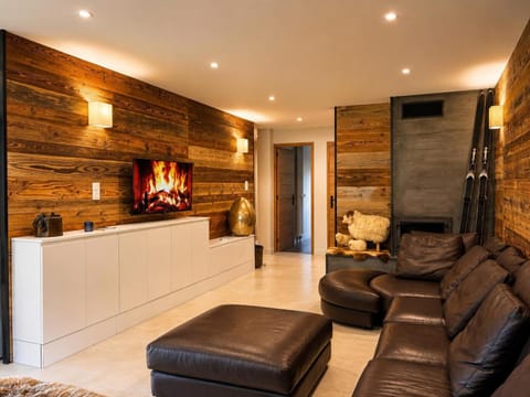 TV and multimedia, Living room, Seating area