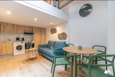 Kitchen or kitchenette, Living room, Dining area