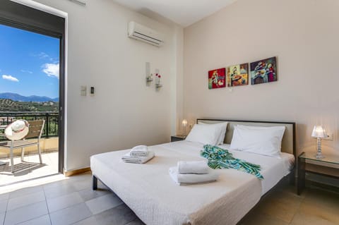 Villa Selena House in Crete