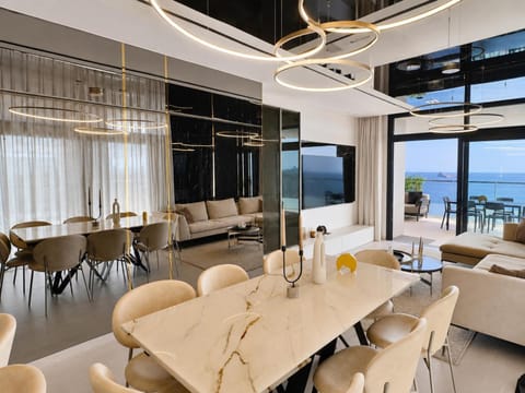 Living room, Seating area, Dining area, Sea view
