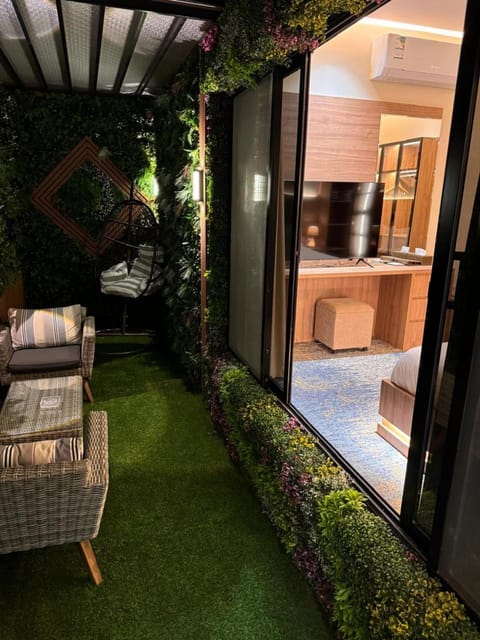 Patio, Balcony/Terrace, Seating area