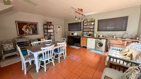 Kitchen or kitchenette, Living room, Seating area, Dining area, oven, stove, toaster