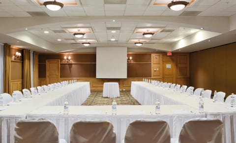 Meeting/conference room