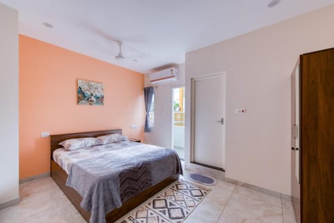 Bed, Bedroom, wardrobe