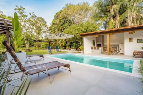 Garden, Garden view, Pool view, sunbed