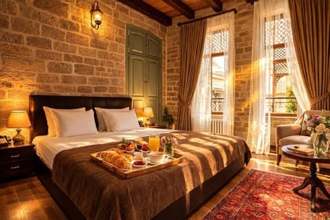 Bed, Living room, Food and drinks, Photo of the whole room, Seating area, Dining area, Bedroom, Food, Breakfast, Continental breakfast, Drinks