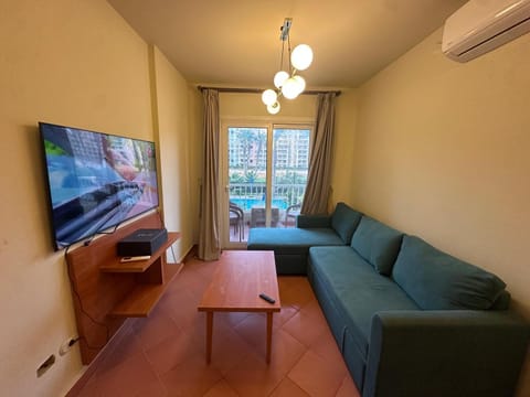 TV and multimedia, Living room, air conditioner