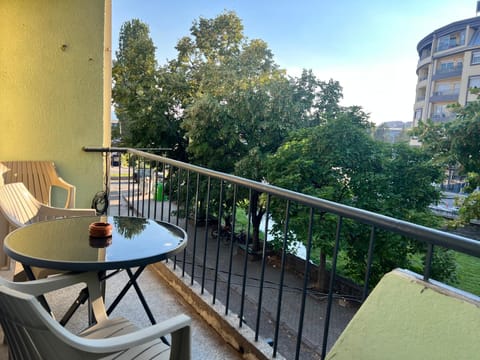 Balcony/Terrace, Balcony/Terrace