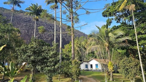 Property building, Natural landscape, Garden, Garden view, Mountain view