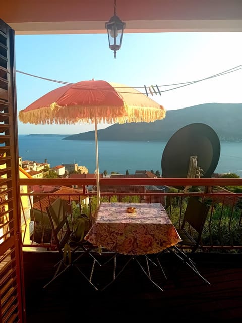 Guest House Cinderella Bed and Breakfast in Montenegro