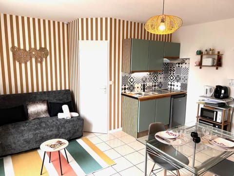 Night, Living room, kitchen