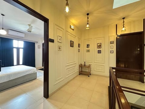 Bed, Photo of the whole room, Bedroom, air conditioner