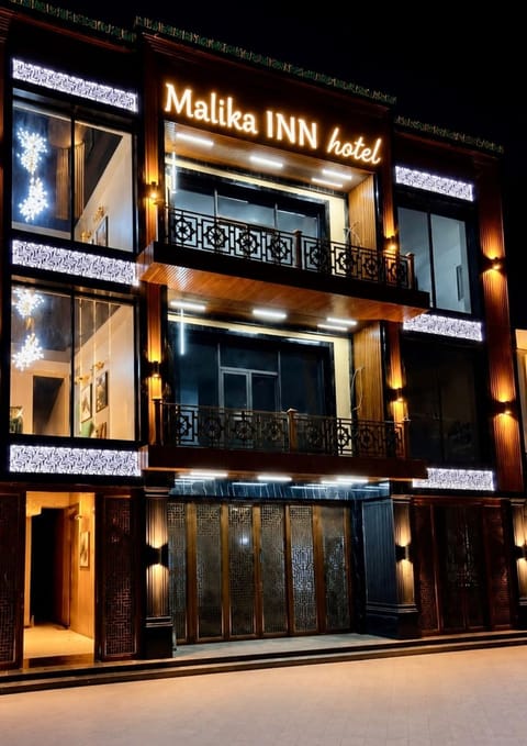 Property building, Night
